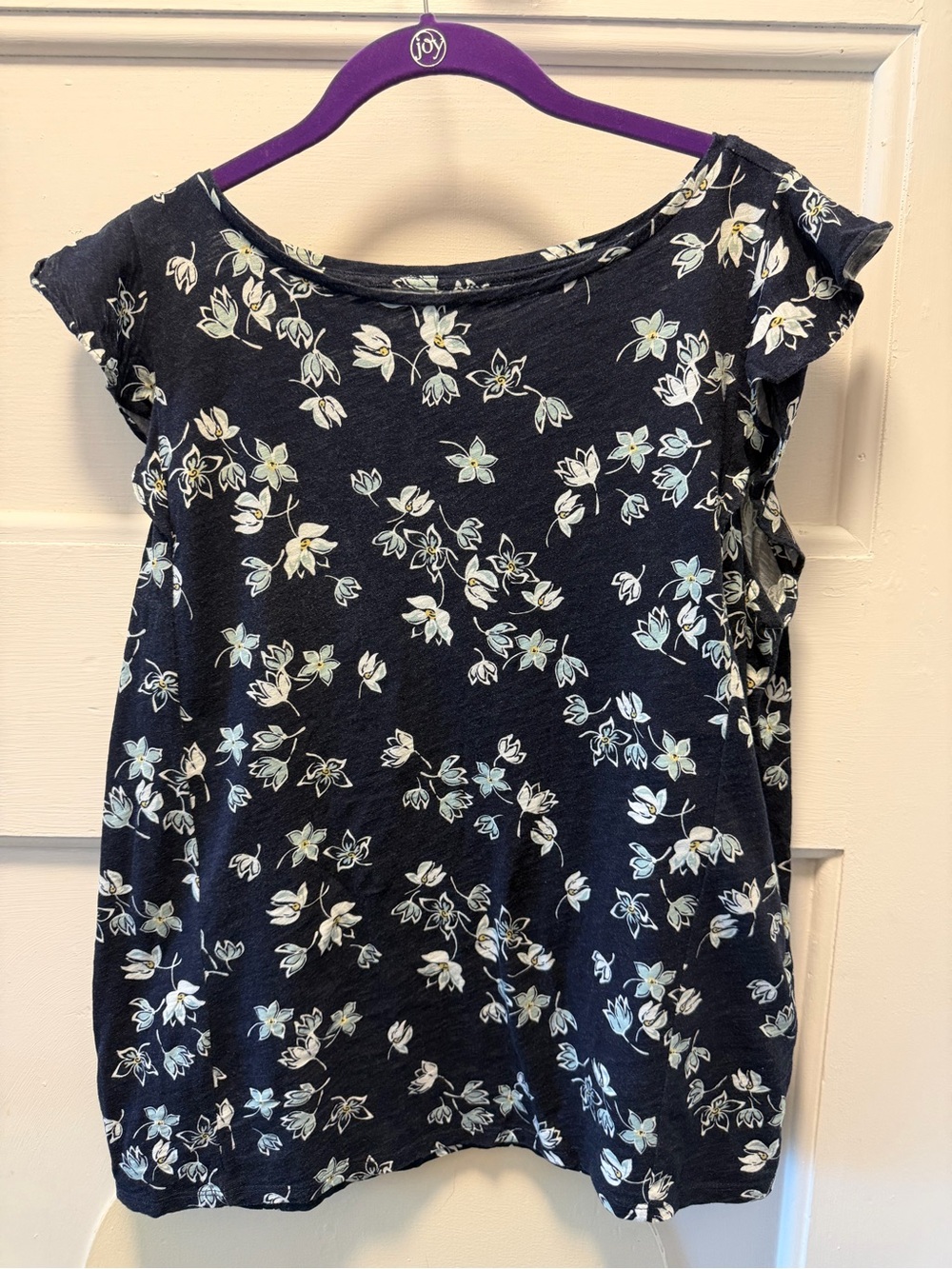 Women’s Navy Floral Cap-Sleeve Top